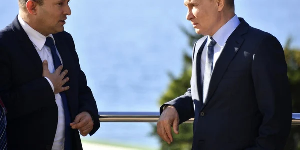 Naftali Bennett si Vladimir Putin la Soci FOTO EPA-EFE