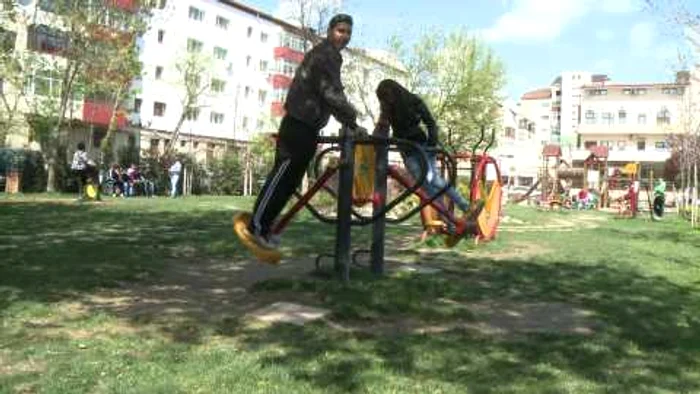 Târgoviştenii au ieşit la mişcare în parcul fitnes