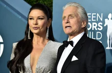 Catherine Zeta Jones si Michael jpg