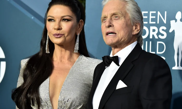 Catherine Zeta Jones si Michael jpg