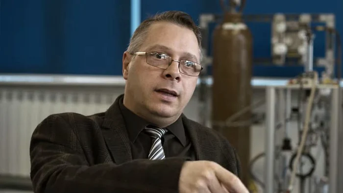 Melvin Vopson susține că trăim într-o lume virtuală.