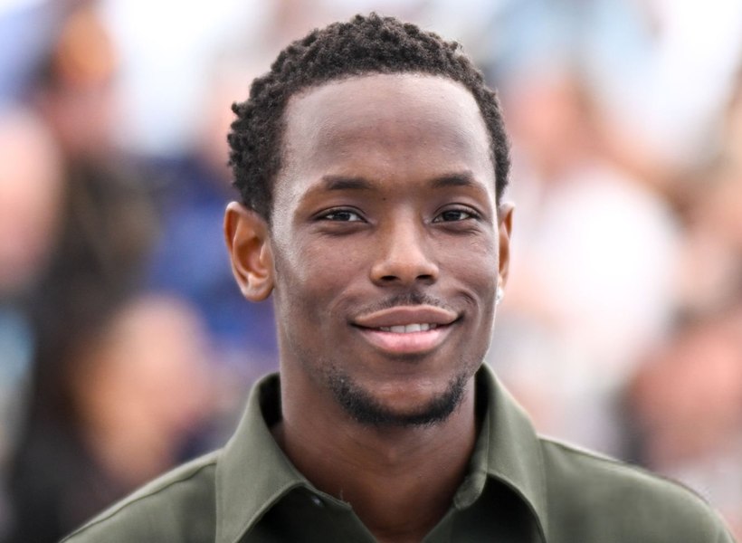 Igralec BAFTA, Micheal Ward, obtožen spolnih napadov v Veliki Britaniji