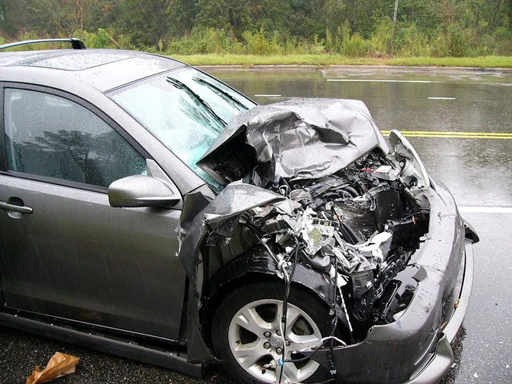 
    Secţiunea de drum unde s-a produs accidentul a fost închisă timp de mai multe ore  