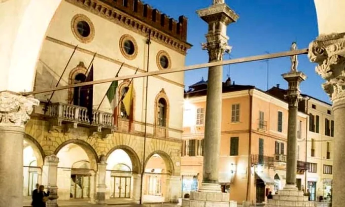 Culorile sclipitoare ale Ravennei jpeg