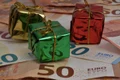 Ajutor financiar, foto Shutterstock jpg