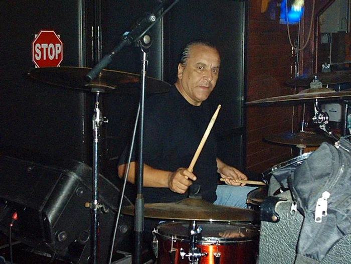 IRIS sărbătorește 50 de ani de rock autentic.