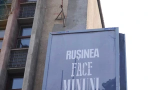 Cu ochii n 3,14 jpeg