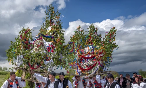 Eveniment ICR: Maramureș – țară veche, țară nouă png