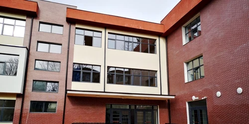 scoala mihai viteazul tgv