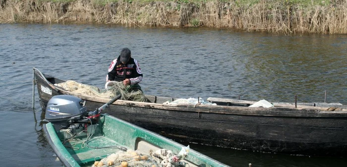 Pescarii din Delta Dunării au nevoie de foarte multe acte pentru a se autoriza FOTO Arhivă Adevărul