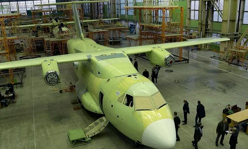 Avion militar rus, proiectat cu piese fabricate de o imprimantă 3D  jpeg