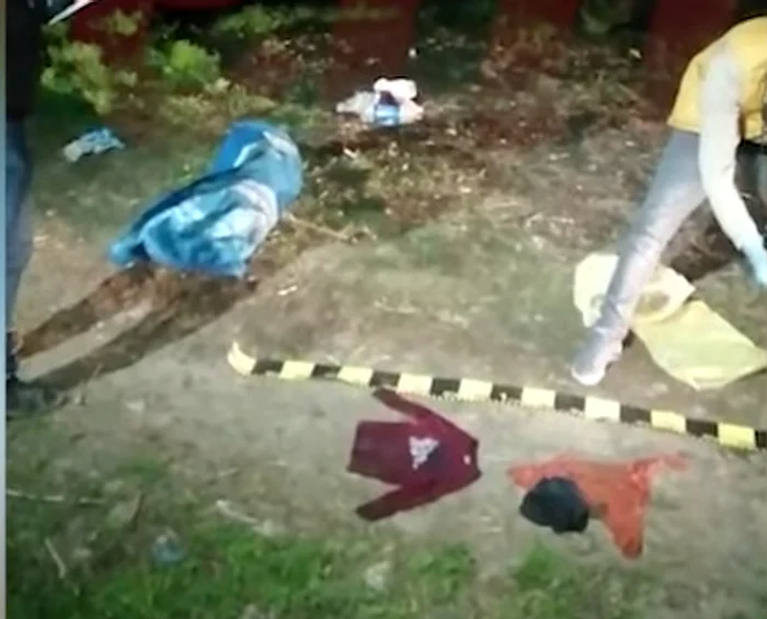 Anchetatorii au cercetat amănunțit locul unde a fost găsit băiețelul. Foto: captură video