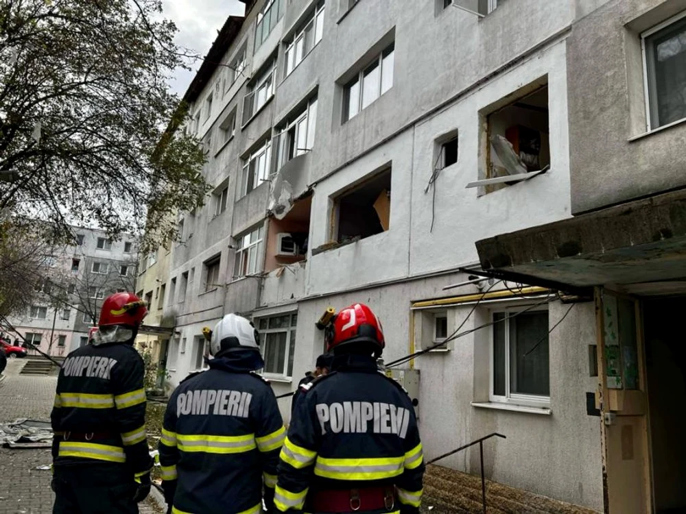 Explozia a avut loc într-un bloc din Bacău Foto: captură video YouTube