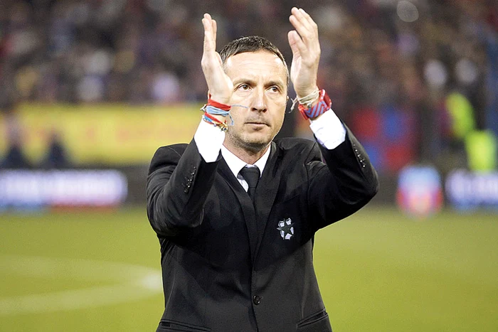 
    Mihai Stoica speră să fie în libertate din ianuarie  