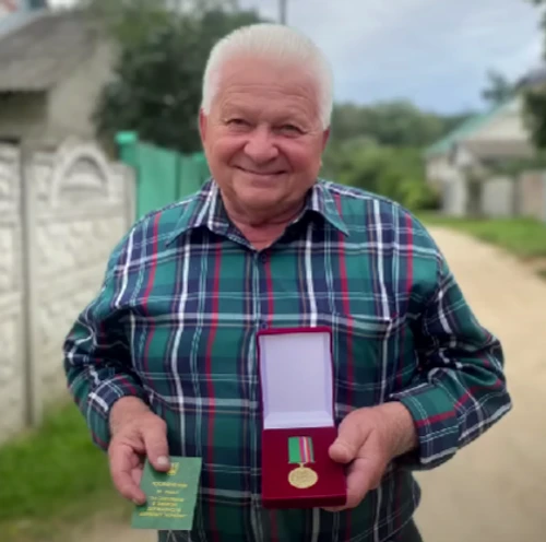 Valeri Fedorovici, pensionarul ucrainean care a doborât un avion rusesc cu pușca. Foto: Captură video YouTube