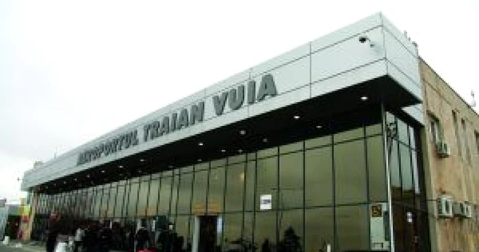 Timişoara: Pista aeroportului "Traian Vuia" va fi reparată cu 7 milioane de lei