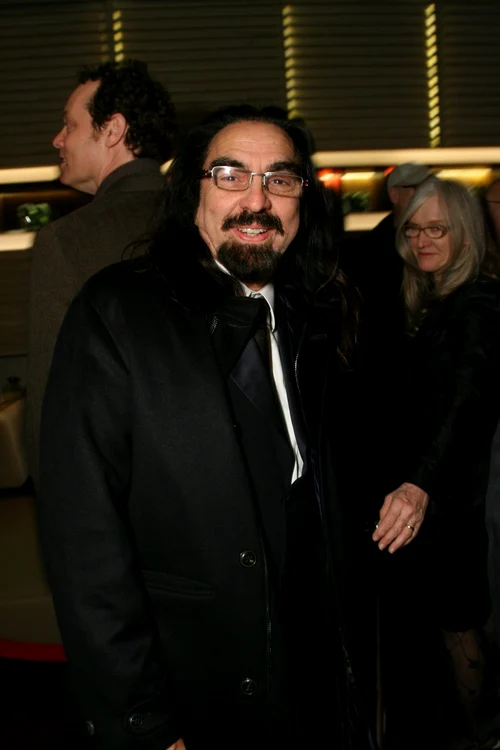 Tatăl lui Leonardo DiCaprio, George DiCaprio, a fost prezent la cea de-a 88-a gală a premiilor Oscar