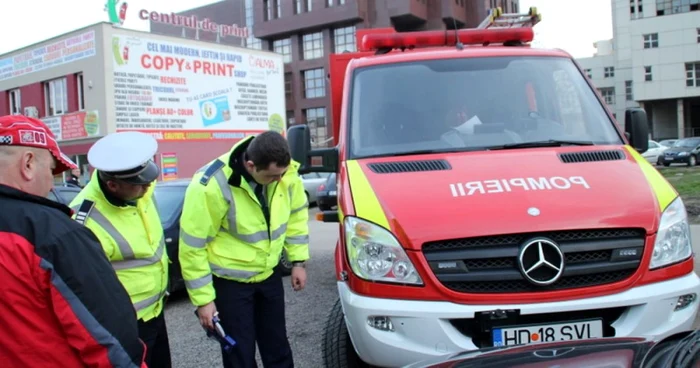 Copilul a fost lovit de maşină. FOTO: glasul-hd.ro
