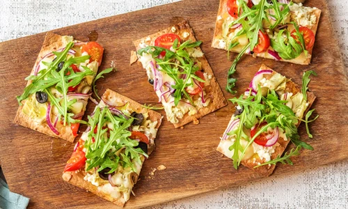 greek salad flatbreads 54fe0d0a jpeg