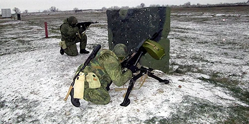 Militari rusi efectuand exercitii FOTO mil.ru