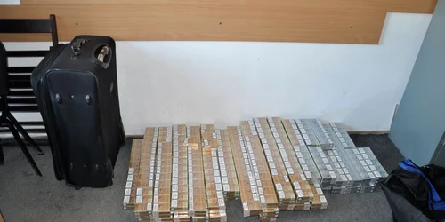 Ţigările se aflau în două genţi voluminoase