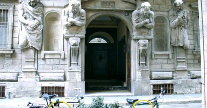 Casa degli Omenoni, construită în 1565
