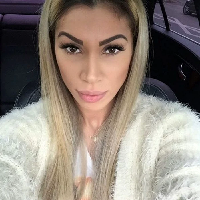 Așa arăta Raluca înainte