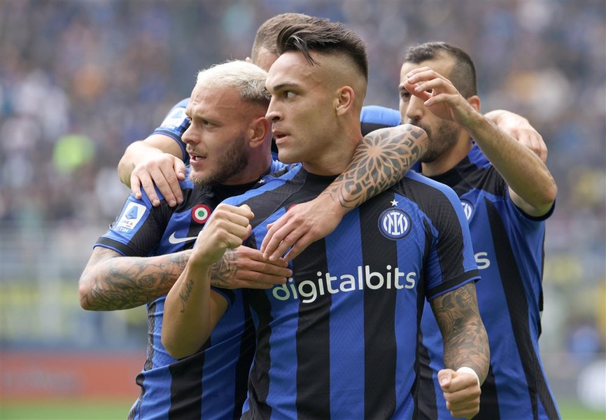 Inter Milano - AC Milan 1-0. Inter revine în finala Ligii Campionilor după 13 ani