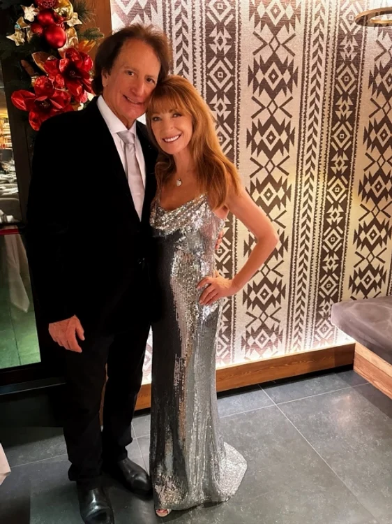 Jane Seymour, alături de partenerul ei, John F. Zambetti / Foto: Instagram