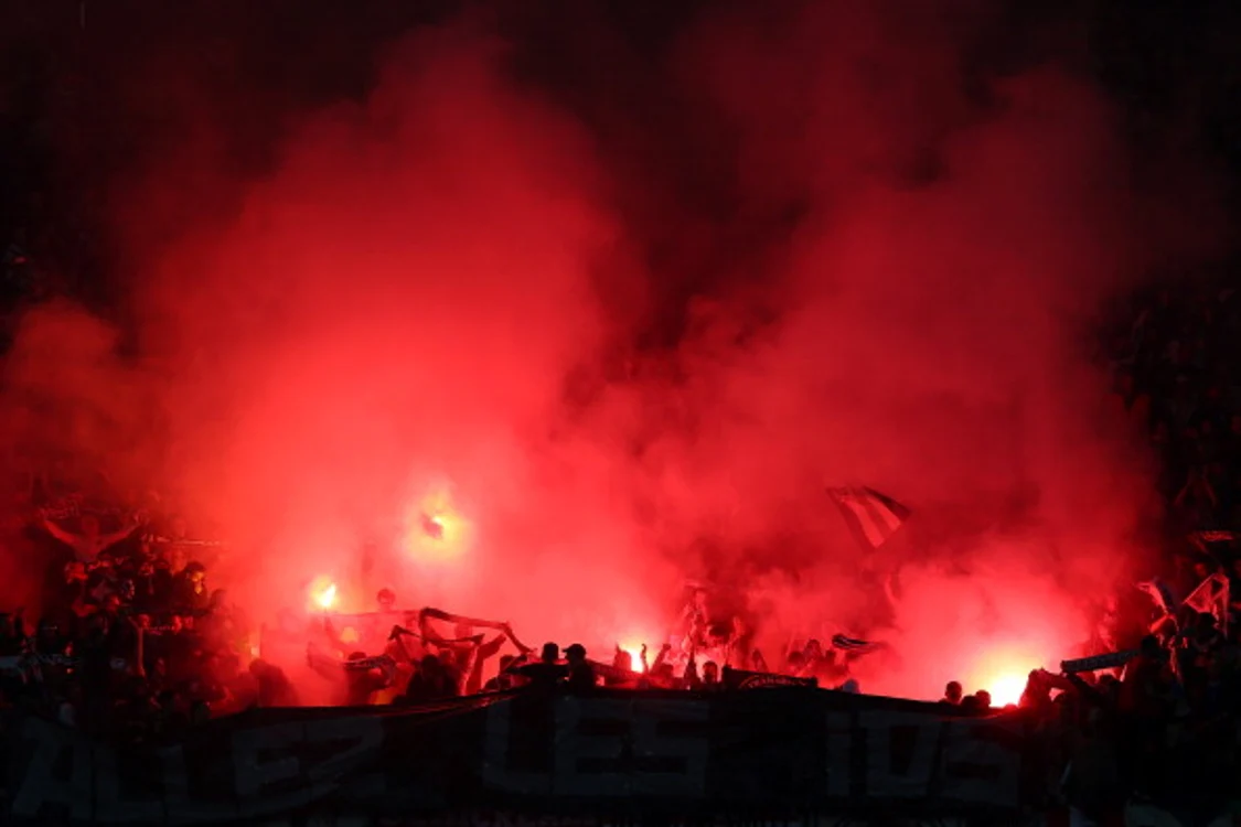 Stade de France, învăluit în mister în timpul meciului de fotbal dintre Paris Saint-Germain și MarsiliaFoto Getty