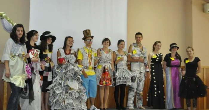 Liceenii învață cum să devină cetățeni responsabili