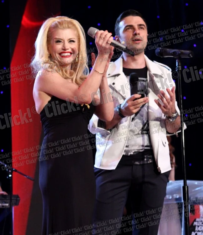 
    Loredana şi Cornel Ilie de la Vunk, la Premiile Muzicale Radio România. (Foto: Sever Gheorghe)  