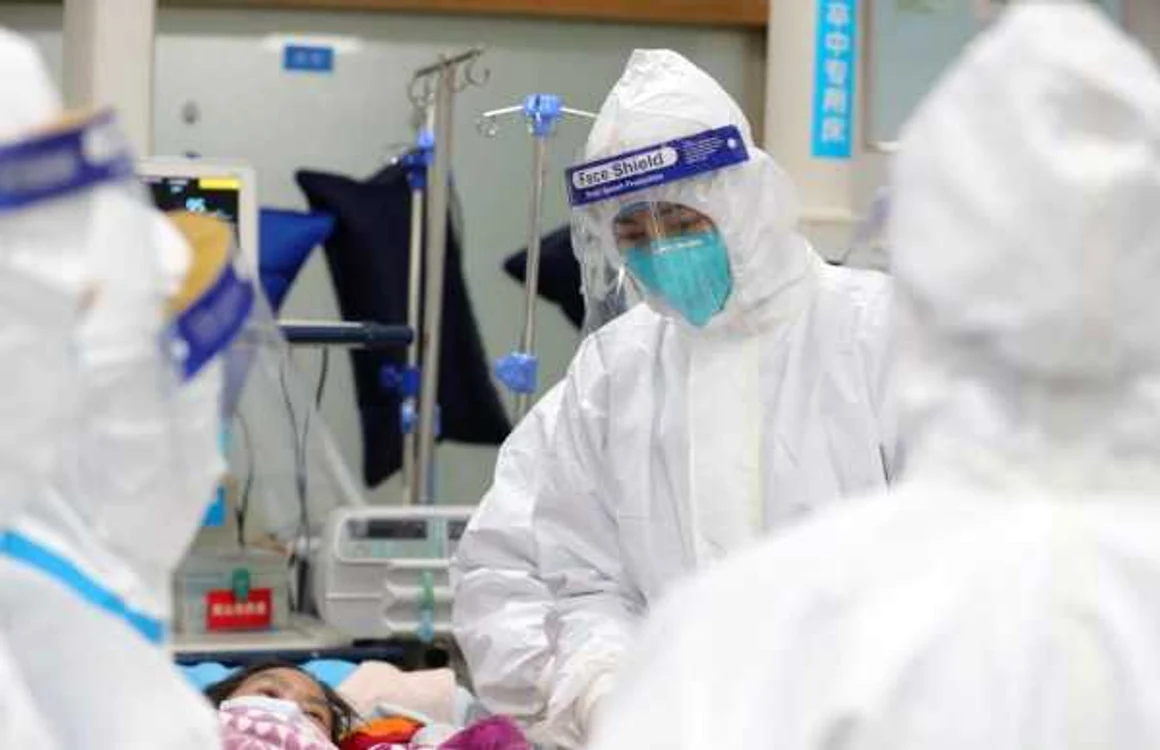 Coronavirusul a provocat peste 2.000 de victime la nivel global. FOTO: Business Insider