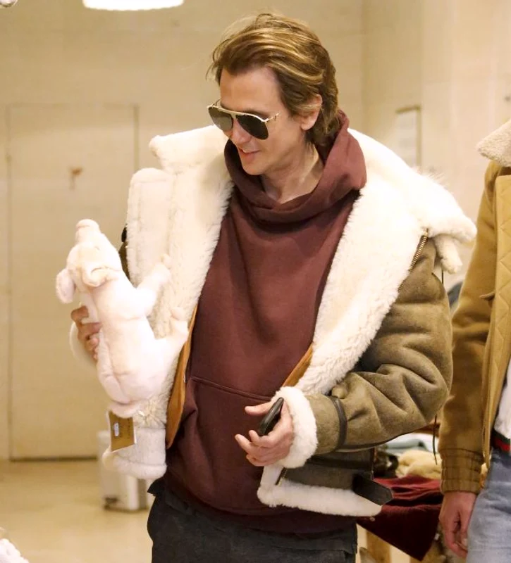 Kim Kardashian est allée déjeuner avec ses enfants North, Saint et son meilleur ami Jonathan Cheban à New York jpeg