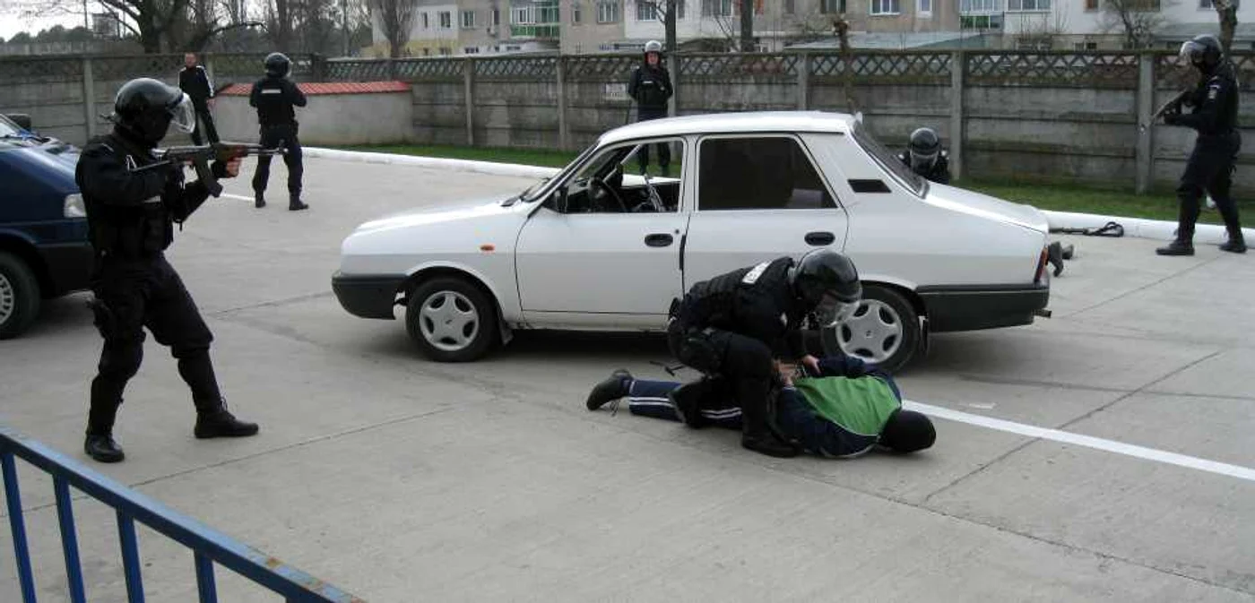 Jandarmii şi poliţiştii, în acţiune