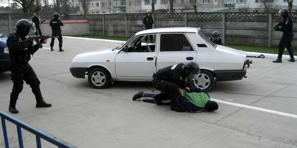 Jandarmii şi poliţiştii, în acţiune