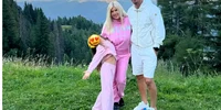 Elena Udrea Adrian Alexandrov si fiica lor FOTO Facebook png