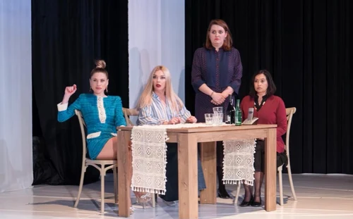 Tily Niculae s-a accidentat chiar înainte de premiera Lopata și Milionul foto: arhiva personală 