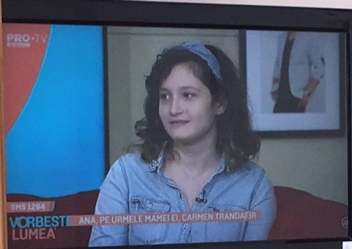 
    Ana are 13 ani și îi plac filmele și muzicafoto: captură PRO TV  