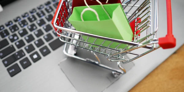 cumparaturi online pixabay jpg