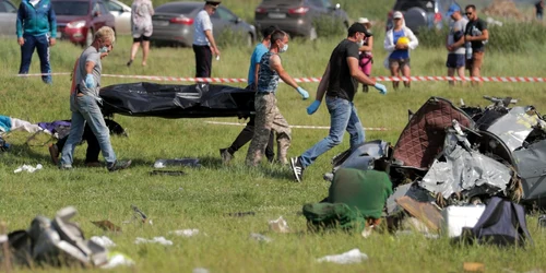 cinci morti dupa ce un avion s-a prabusit in regiunea Kemerovo  din rusia. foto profimedia