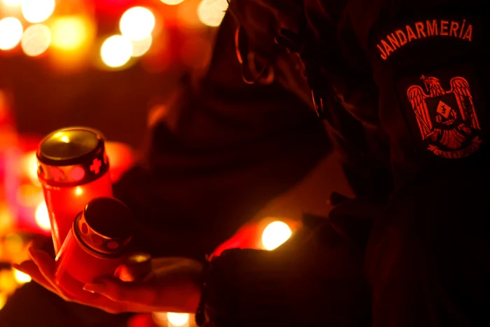 Unele imagini din teren rămân mult timp în mintea salvatorilor. FOTO: Inquam Photos / Adriana Neagoe