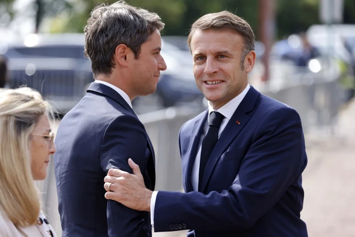 Emmanuel Macron i-a cerul premierului său să nu demisioneze FOTO EPA-EFE