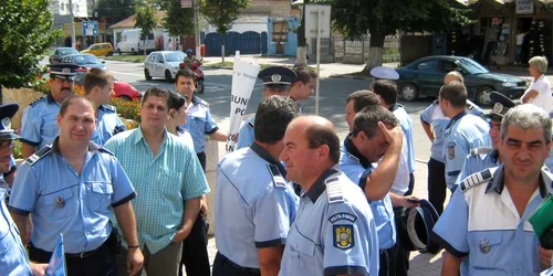 Poliţiştii giurgiuveni vor ieşi luni în stradă