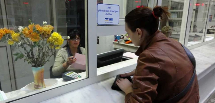 Contribuabilii îşi pot achita dările şi în weekend FOTO Adevărul