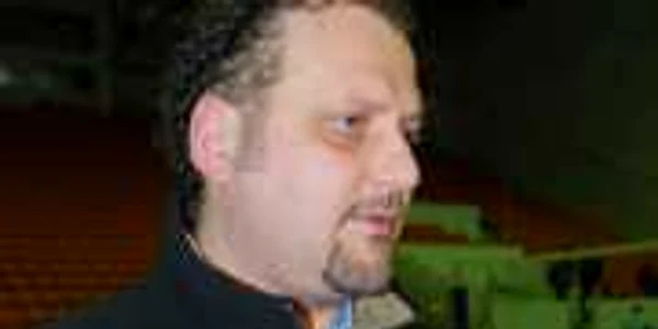 Cătălin Buhăianu este convins că a fost vândut de două voleibaliste