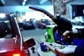 benzina in lume jpg