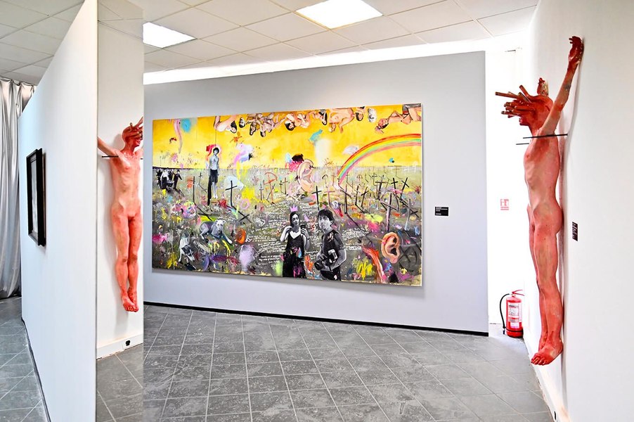 BOR, scandalizată de o expoziție de artă din București. Curator: „Monștrii apar în artă și literatură”