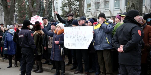 Protest Parlament Chisinau FOTO ipn md jpeg