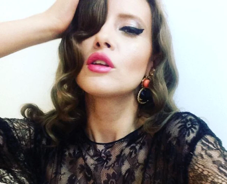 
    Iulia Albu a împlinit 35 de aniFoto: arhivă personală  